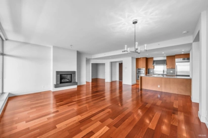 Pantry Photo of 1102 3355 Cypress Place, West Vancouver, BC