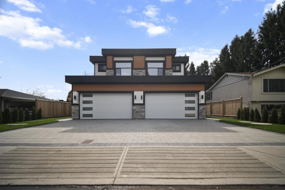 Exterior Rear Photo of 14204 North Bluff Road, White Rock, BC