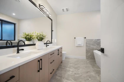 Office / Den Photo of 14204 North Bluff Road, White Rock, BC