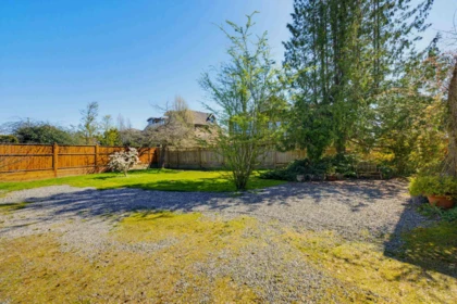 Loft / Bonus Room Photo of 4440 River Road, Richmond, BC