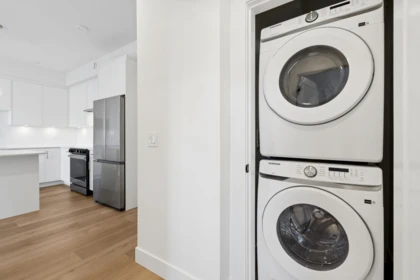 Laundry Room Photo of 417 20286 72b Avenue, Langley, BC