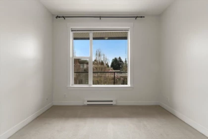 Bedroom 3 Photo of 412 33539 Holland Avenue, Abbotsford, BC