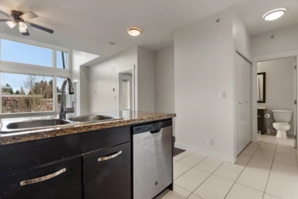 Pantry Photo of 412 33539 Holland Avenue, Abbotsford, BC