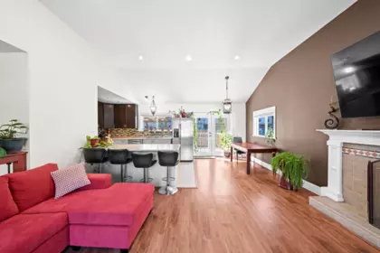 Breakfast Nook Photo of 21796 Howison Avenue, Maple Ridge, BC