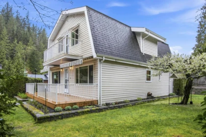 40608 N Highlands Way, Squamish, BC, Squamish — Single Family Residence for sale