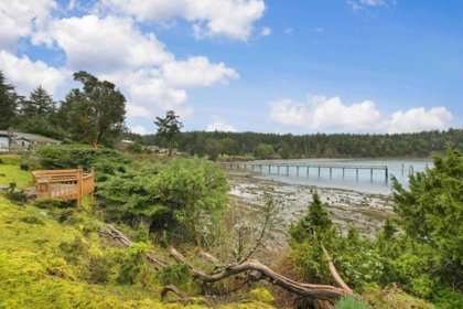 506 Arbutus Drive, Mayne Island, BC, Mayne Island — Single Family Residence for sale