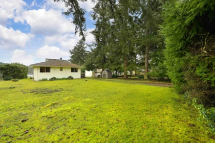 Front Yard Photo of 506 Arbutus Drive, Mayne Island, BC