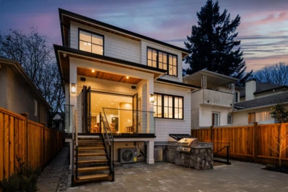 Garden / Landscaping Photo of 3970 Laurel Street, Vancouver, BC