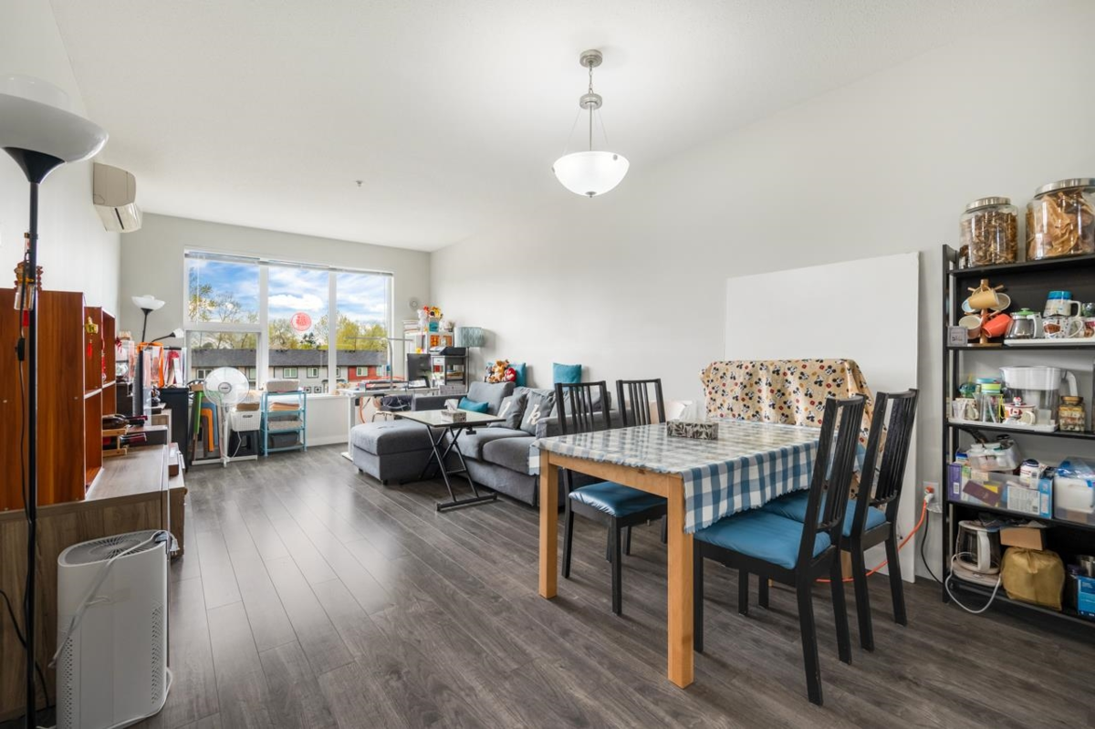 Family Room Photo of 320 9311 Alexandra Road, Richmond, BC