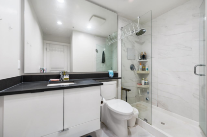 Primary Bathroom Photo of 320 9311 Alexandra Road, Richmond, BC