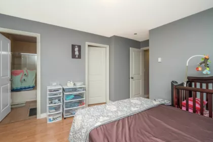 Bedroom 3 Photo of 207 2828 152 Street, Surrey, BC
