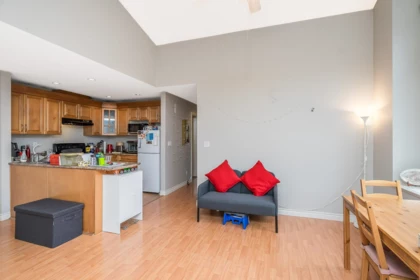 207 2828 152 Street, Surrey, BC, Surrey — Apartment/Condo for sale