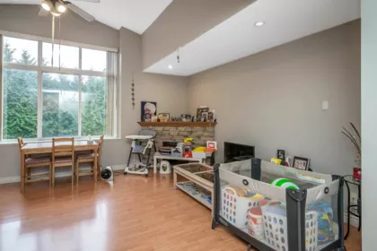 207 2828 152 Street, Surrey, BC, Surrey — Apartment/Condo for sale