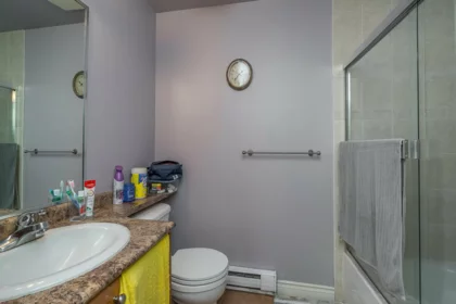 Primary Bathroom Photo of 207 2828 152 Street, Surrey, BC