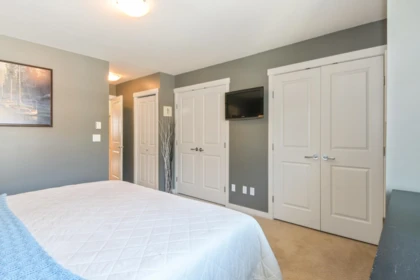 Bedroom 3 Photo of 91 2979 156 Street, Surrey, BC
