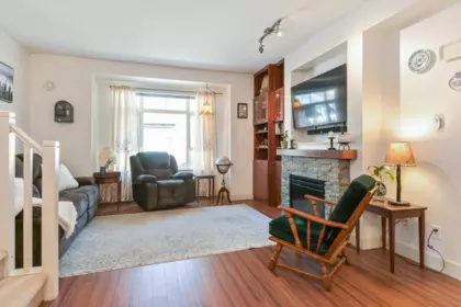 91 2979 156 Street, Surrey, BC, Surrey — Townhouse for sale