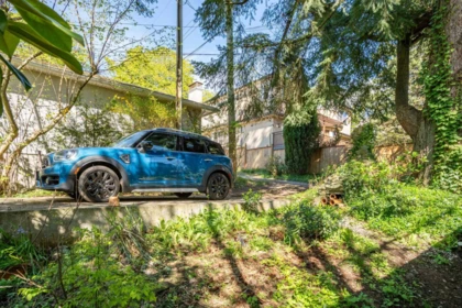 Outdoor Patio Photo of 5962 Dunbar Street, Vancouver, BC
