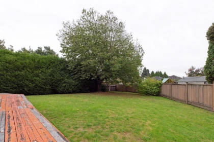 Garden / Landscaping Photo of 14370 83 Avenue, Surrey, BC