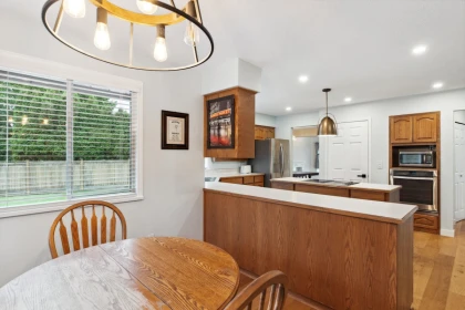 Guest Bathroom Photo of 14370 83 Avenue, Surrey, BC
