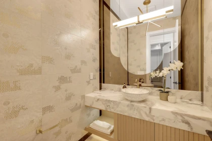 Primary Bathroom Photo of 4520 Lancelot Drive, Richmond, BC