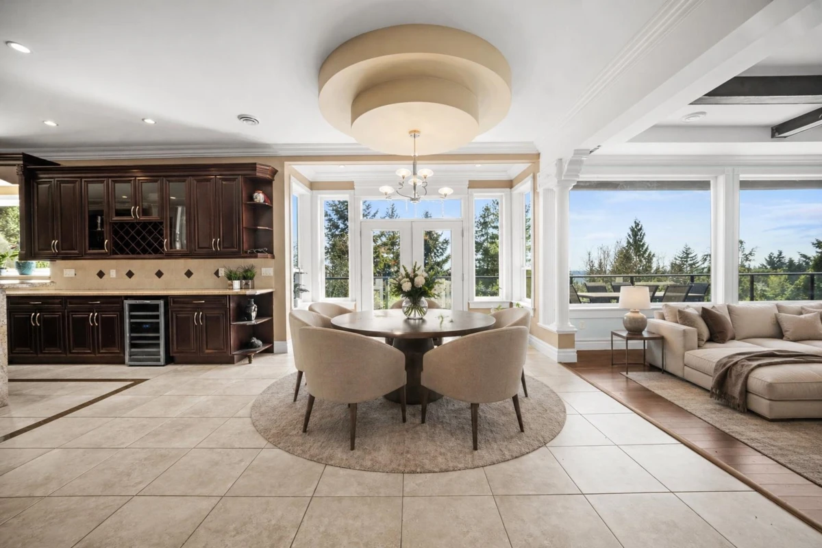 Dining Area Photo of 2982 Sunridge Court, Coquitlam, BC