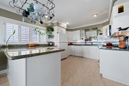 Breakfast Nook Photo of 353 Newdale Court, North Vancouver, BC