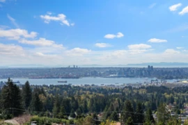 353 Newdale Court, North Vancouver, BC