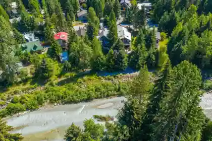 Garden / Landscaping Photo of 7313 Fitzsimmons Road South, Whistler, BC