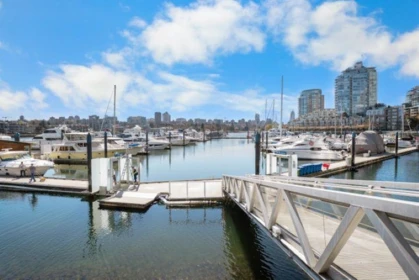 42 1088 Marinaside Crescent, Vancouver, BC, Vancouver — Other for sale