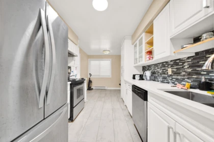 Breakfast Nook Photo of 31 13990 74 Avenue, Surrey, BC