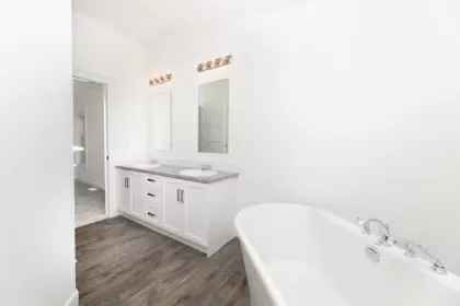 Hot Tub / Spa Photo of 11 1416 North Road, Gibsons, BC