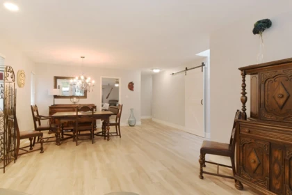 Kitchen Island Photo of 20535 98 Avenue, Langley, BC