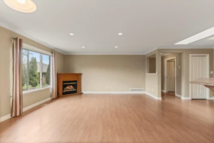 Breakfast Nook Photo of 45 46000 Thomas Road, Chilliwack, BC