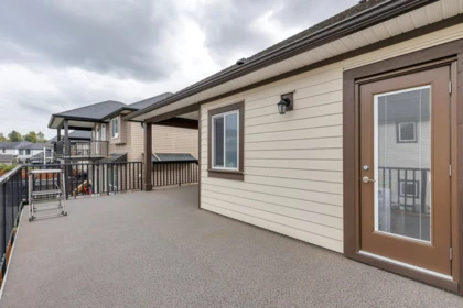 Garage Interior Photo of 27625 Railcar Crescent, Abbotsford, BC