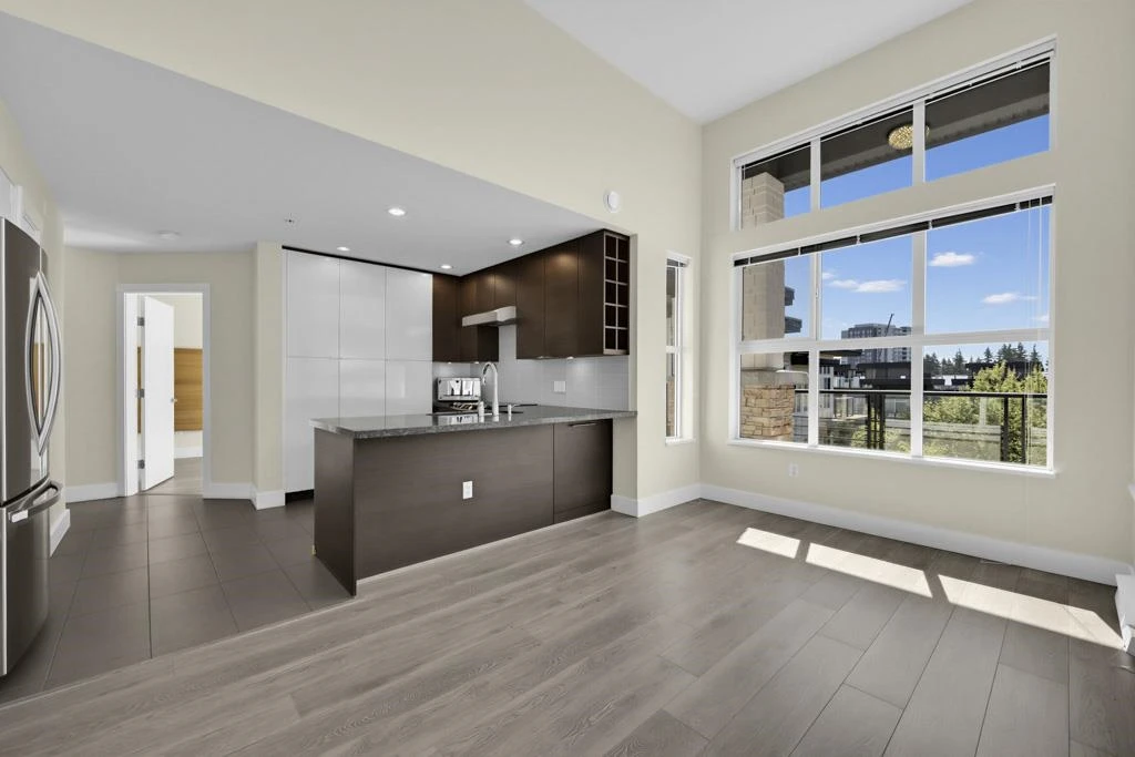 Living Room Photo of 426 5928 Birney Avenue, Vancouver, BC