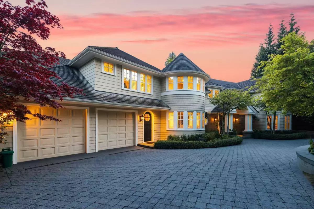 Exterior Rear Photo of 2956 Palmerston Avenue, West Vancouver, BC
