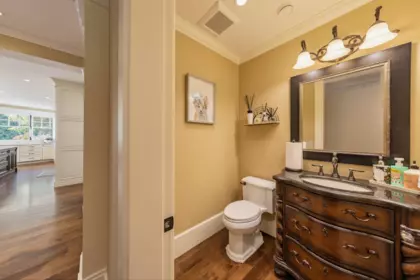 Entry Foyer Photo of 2956 Palmerston Avenue, West Vancouver, BC