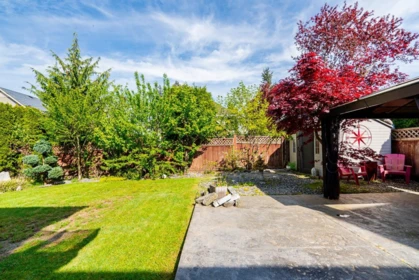 Laundry Room Photo of 2712 163a Street, Surrey, BC
