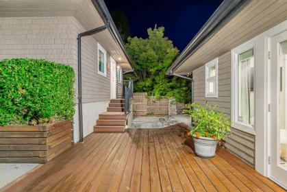 Outdoor Patio Photo of 1425 Palmerston Avenue, West Vancouver, BC