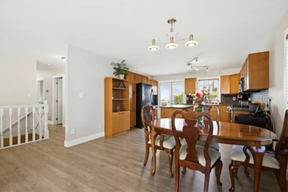 Kitchen Photo of 33275 Cherry Avenue, Mission, BC