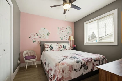 Laundry Room Photo of 33275 Cherry Avenue, Mission, BC