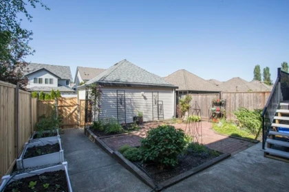 Hot Tub / Spa Photo of 21053 83 Avenue, Langley, BC
