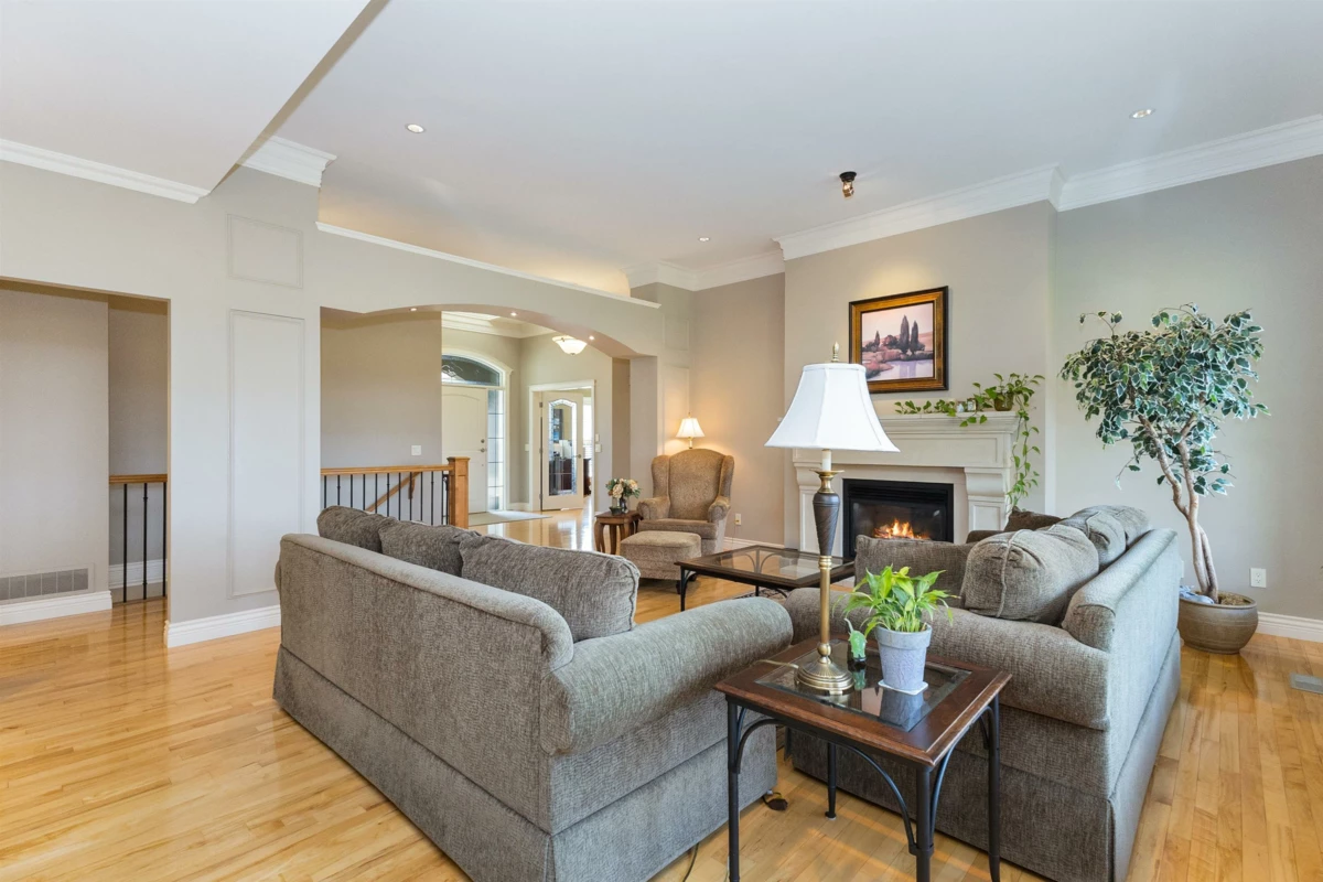 Dining Area Photo of 34745 Heatherstone Court, Abbotsford, BC