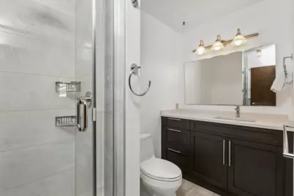 Guest Bathroom Photo of 1678 Dempsey Road, North Vancouver, BC