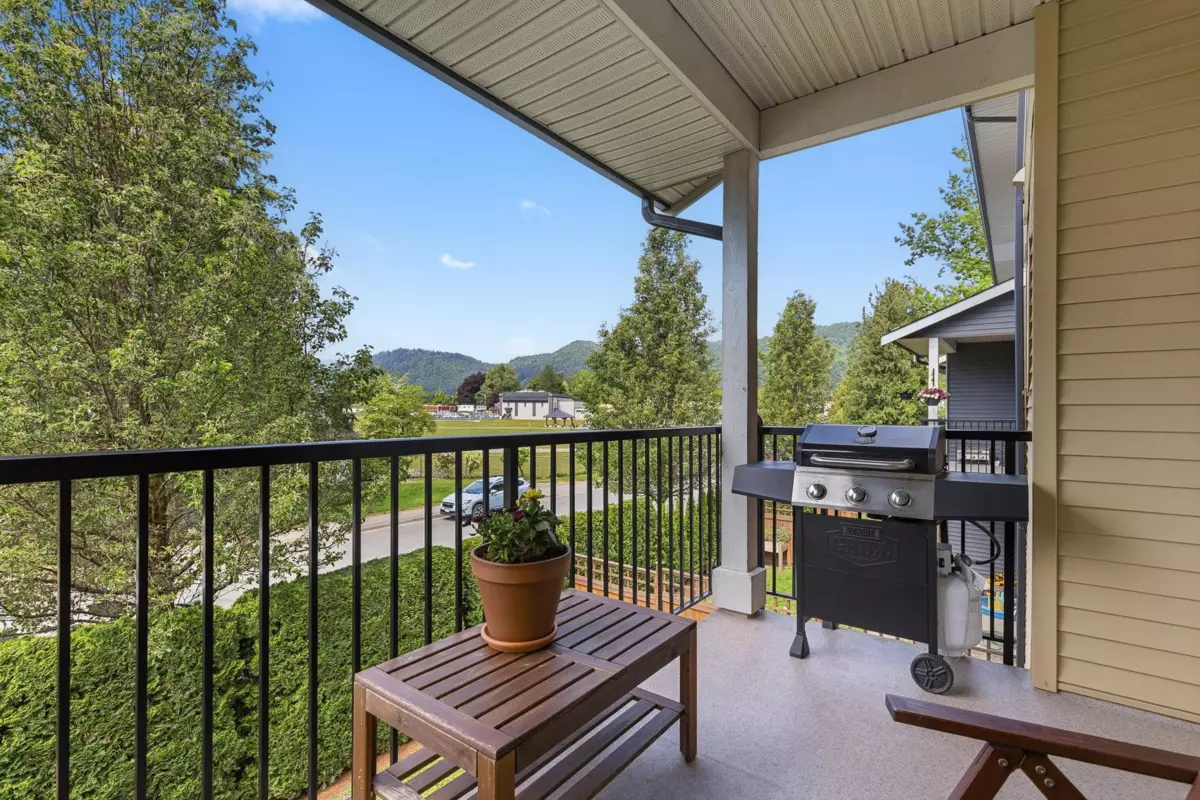 Family Room Photo of 6 1640 Mackay Crescent, Agassiz, BC