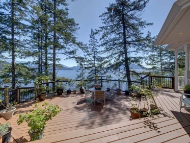 Kitchen Island Photo of 890 The Grove Road, Gambier Island, BC