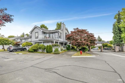 28 9261 122 Street, Surrey, BC, Surrey — Townhouse for sale