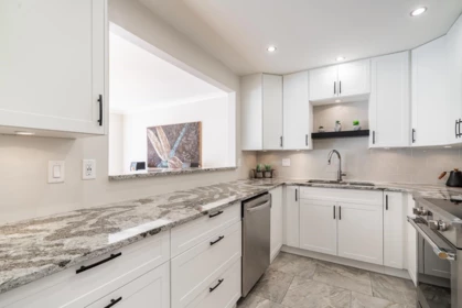 Guest Bathroom Photo of 11 229 E 8th Street, North Vancouver, BC