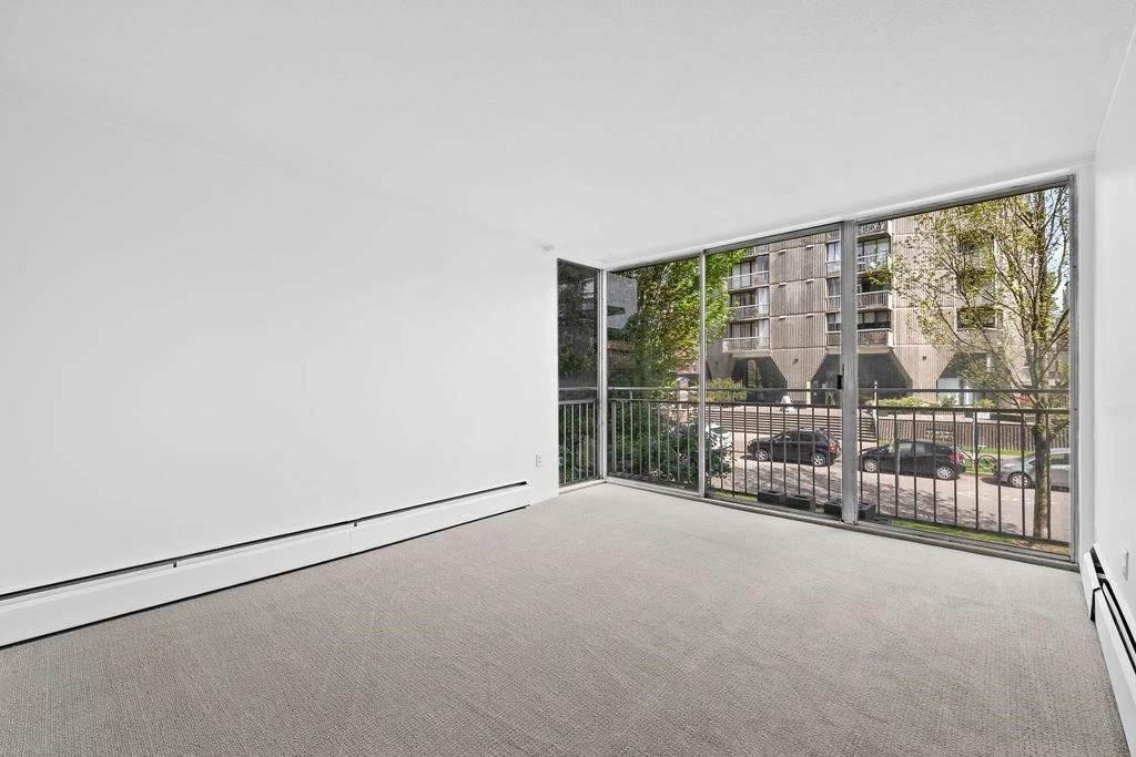 Dining Area Photo of 203 1250 Burnaby Street, Vancouver, BC
