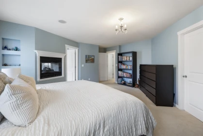 Laundry Room Photo of 18857 70a Avenue, Surrey, BC
